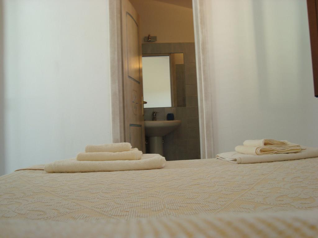 Case Vacanza Rosa Porto San Paolo  Exterior photo