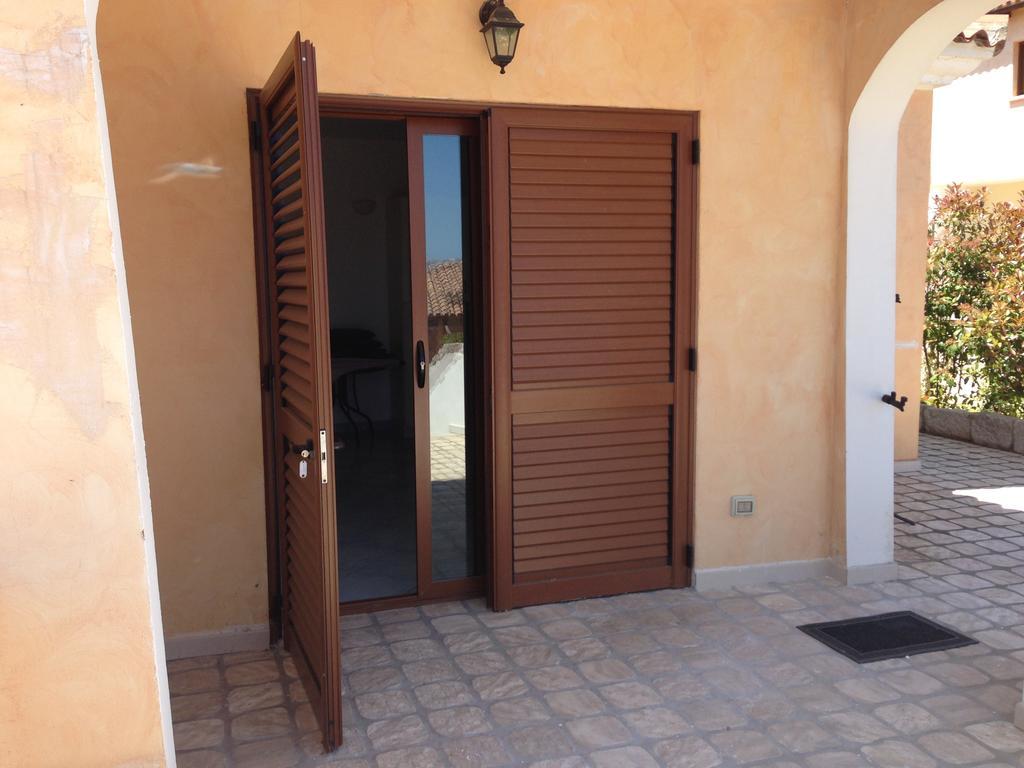 Case Vacanza Rosa Porto San Paolo  Exterior photo